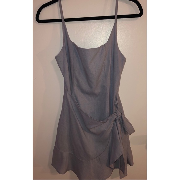 SOLD. Princess polly light blue tie dress - Picture 2 of 2